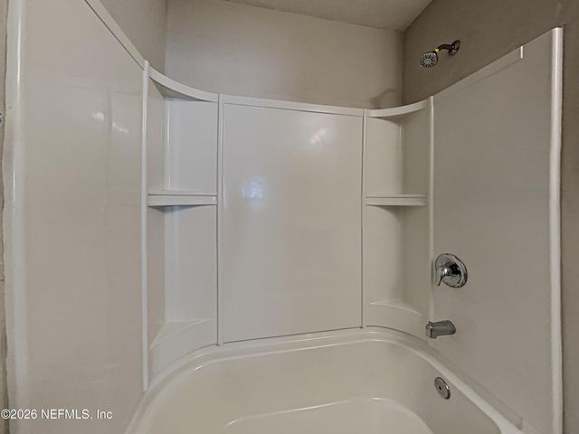 15662 CHIR PINE Drive, Jacksonville, FL 32218