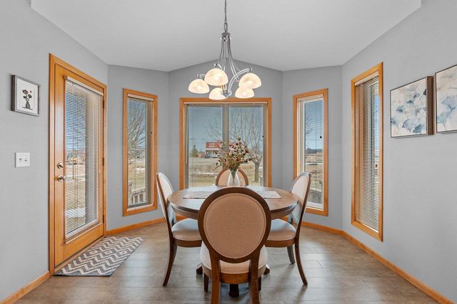 N1916 ROCHELLE COURT, Greenville, WI 54942