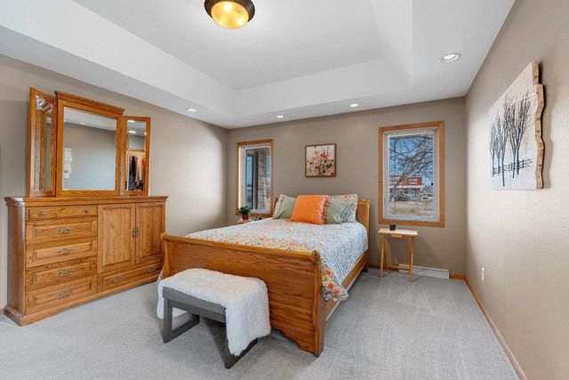 N1916 ROCHELLE COURT, Greenville, WI 54942