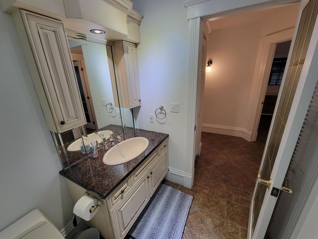 221 SE 9th Avenue 101, Pompano Beach, FL 33060