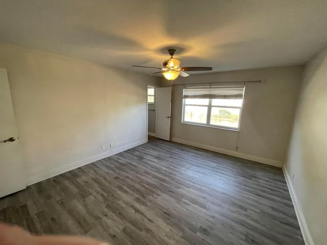 9073 SE Hobe Ridge Avenue, Hobe Sound, FL 33455