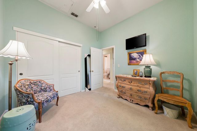 5008 Skyway Dr, Fair Oaks, CA 95628