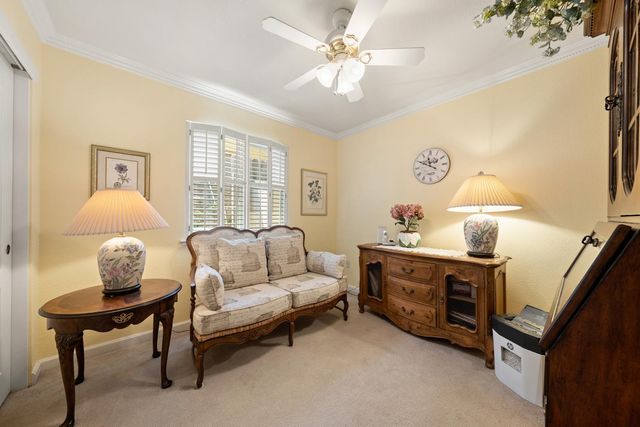 5008 Skyway Dr, Fair Oaks, CA 95628