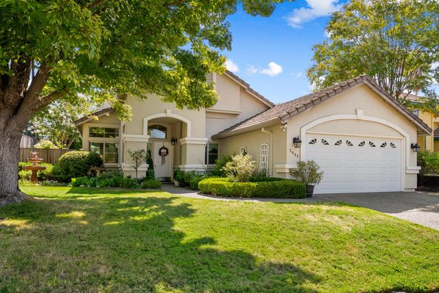 5008 Skyway Dr, Fair Oaks, CA 95628
