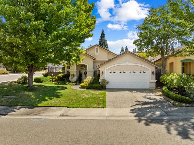 5008 Skyway Dr, Fair Oaks, CA 95628