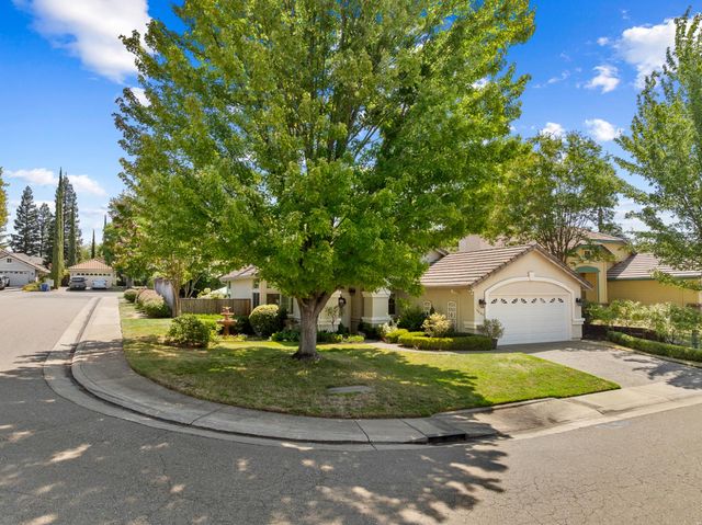 5008 Skyway Dr, Fair Oaks, CA 95628