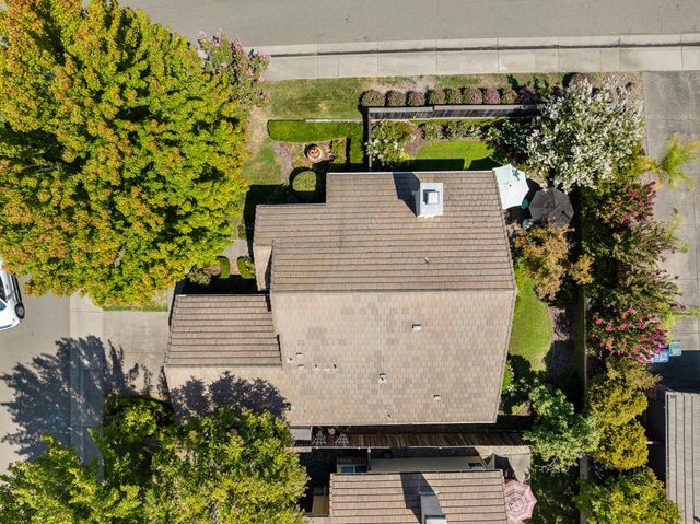 5008 Skyway Dr, Fair Oaks, CA 95628