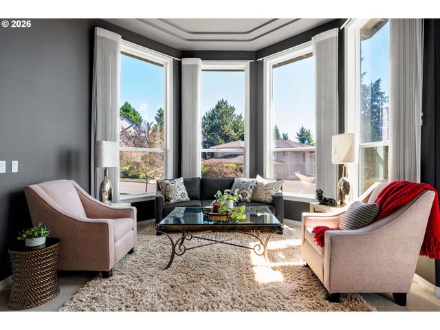 3466 VISTA RIDGE Dr, West Linn, OR 97068
