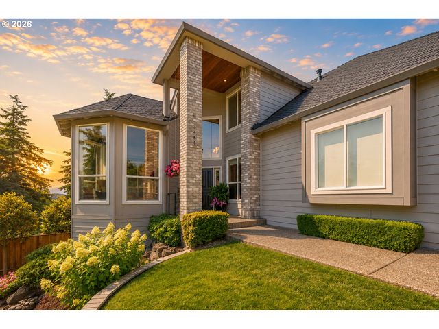 3466 VISTA RIDGE Dr, West Linn, OR 97068