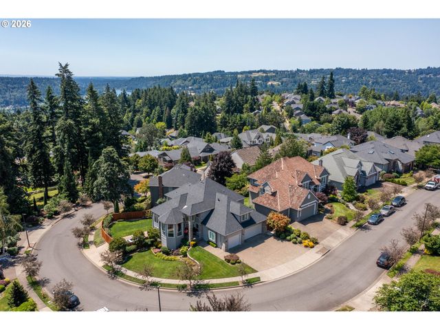 3466 VISTA RIDGE Dr, West Linn, OR 97068