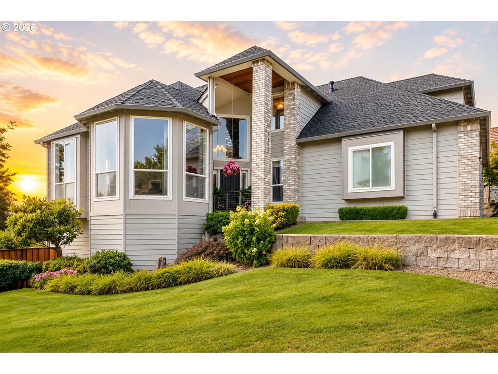 3466 VISTA RIDGE Dr, West Linn, OR 97068
