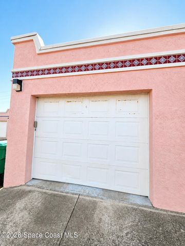 754 S Orlando Avenue 206, Cocoa Beach, FL 32931