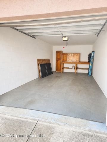 754 S Orlando Avenue 206, Cocoa Beach, FL 32931