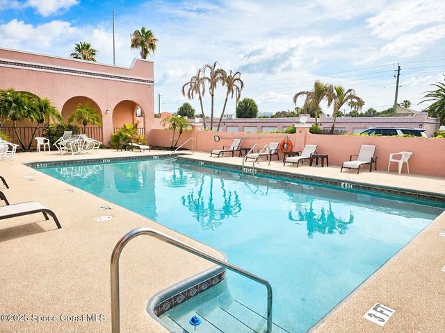 754 S Orlando Avenue 206, Cocoa Beach, FL 32931