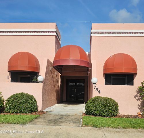 754 S Orlando Avenue 206, Cocoa Beach, FL 32931