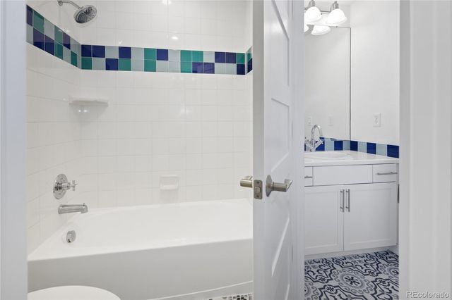 8100 E 24th Avenue, Denver, CO 80238