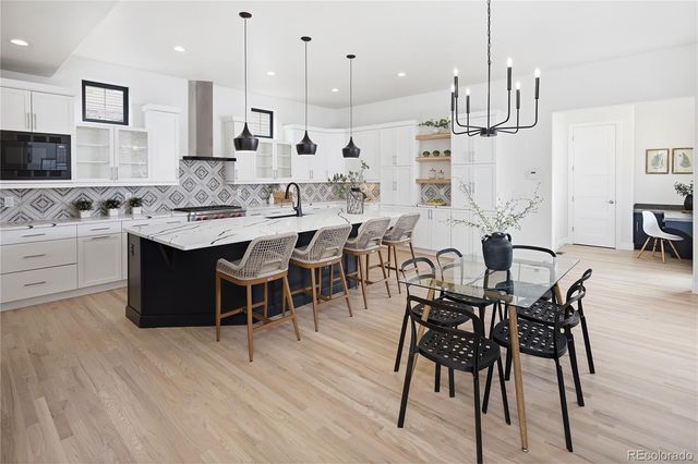 8100 E 24th Avenue, Denver, CO 80238