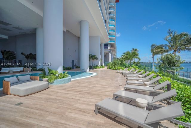 700 NE 24th St 1205, Miami, FL 33137