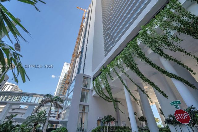 700 NE 24th St 1205, Miami, FL 33137