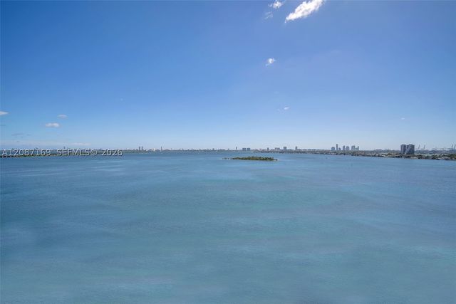700 NE 24th St 1205, Miami, FL 33137