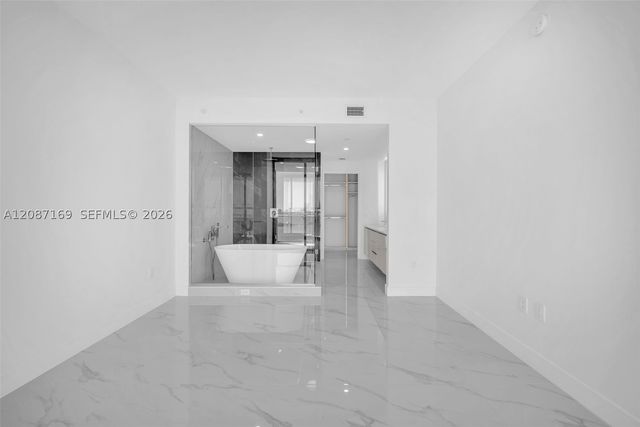 700 NE 24th St 1205, Miami, FL 33137
