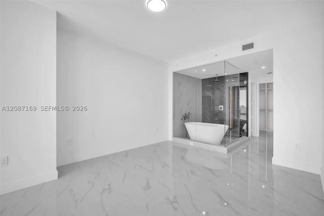 700 NE 24th St 1205, Miami, FL 33137