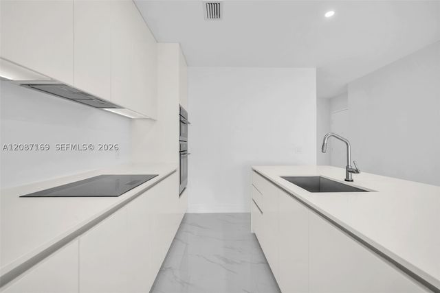 700 NE 24th St 1205, Miami, FL 33137