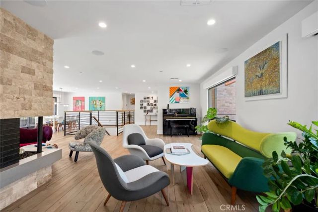1435 Cerritos Drive, Laguna Beach, CA 92651
