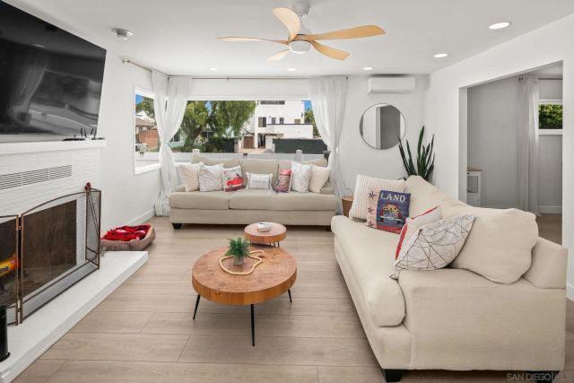 1414 4th St, Coronado, CA 92118