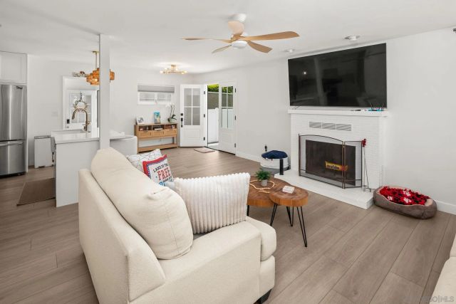 1414 4th St, Coronado, CA 92118