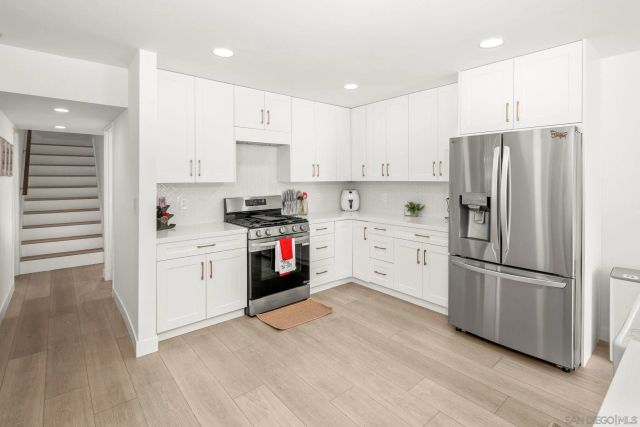 1414 4th St, Coronado, CA 92118