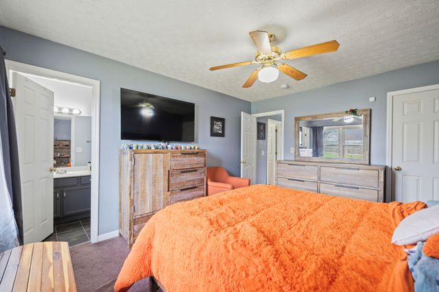 230 Chestnut Lane, Versailles, KY 40383