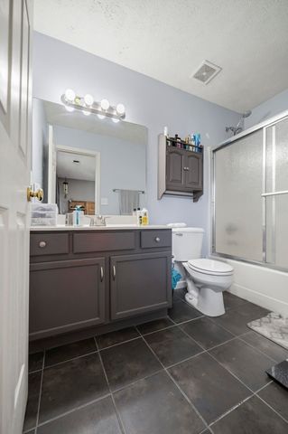 230 Chestnut Lane, Versailles, KY 40383