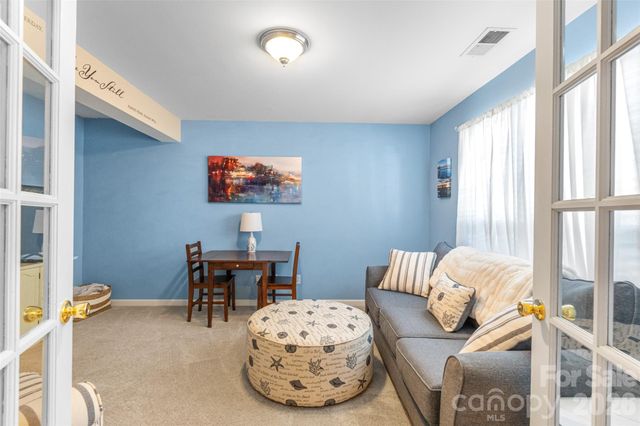 11737 Fiddlers Roof Lane, Charlotte, NC 28277