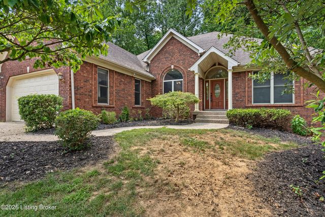 3222 Rolling Oak Blvd, Louisville, KY 40214