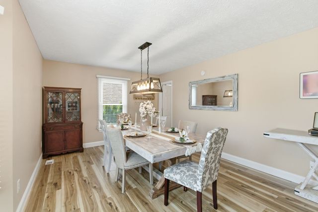 380 Clarkston Dr, Smyrna, TN 37167