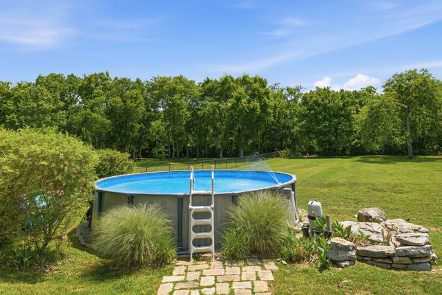 380 Clarkston Dr, Smyrna, TN 37167