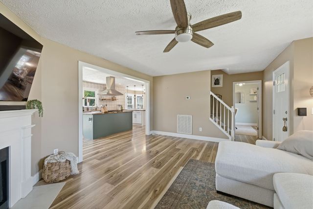 380 Clarkston Dr, Smyrna, TN 37167