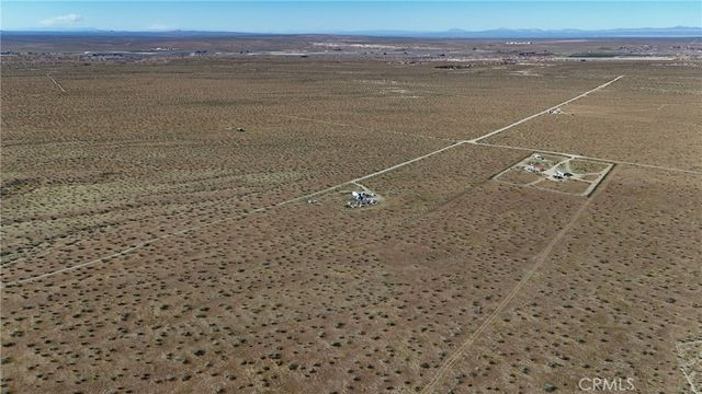 707 Piccolo Drive, Helendale, CA 92342