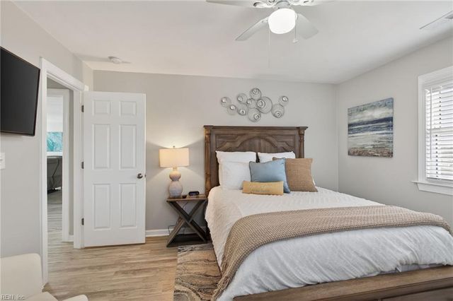 2912 Sand Bend RD, Virginia Beach, VA 23456