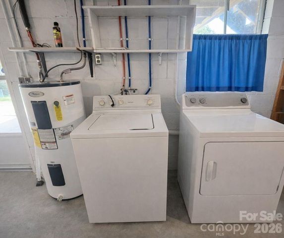 3361 S US 321 Highway, Newton, NC 28658