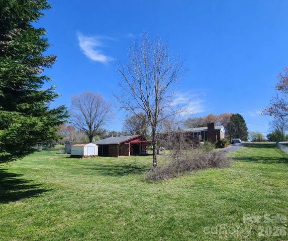 3361 S US 321 Highway, Newton, NC 28658