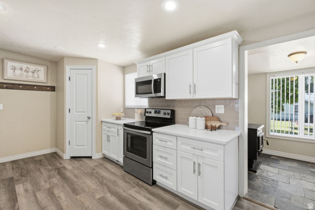 Image 10 of property listing at 1868 W 4840 S, Taylorsville, UT 84123