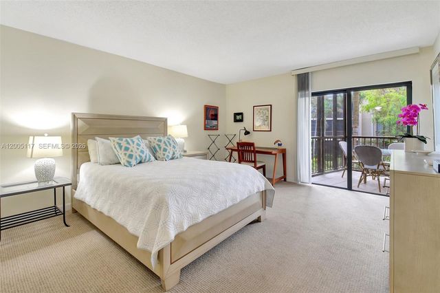 3605 S Ocean Blvd 206, South Palm Beach, FL 33480