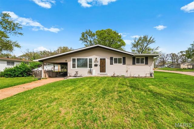 8339 Latty Avenue, Hazelwood, MO 63042