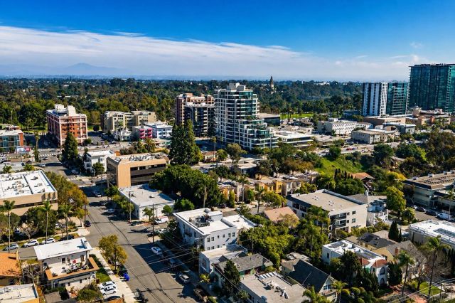 215 Spruce Street, San Diego, CA 92103
