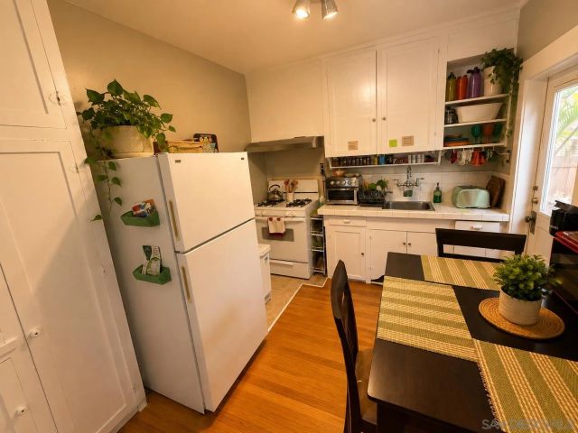 215 Spruce Street, San Diego, CA 92103