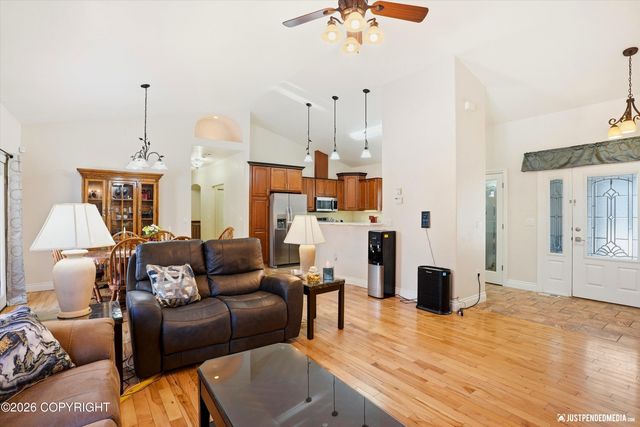 1927 W Destiny Circle, Wasilla, AK 99654