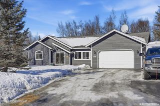 1927 W Destiny Circle, Wasilla, AK 99654