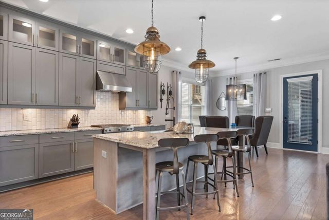 1817 Sanford Drive NW, Atlanta, GA 30318